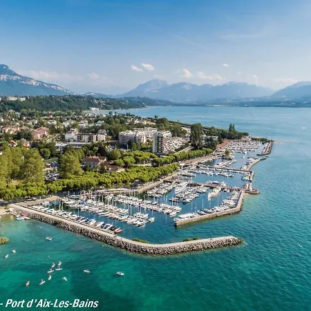 Spacieux Au Centre-ville Avec Ascenseur Et Animaux Acceptes - Fr-1-555-79 * Aix-les-Bains